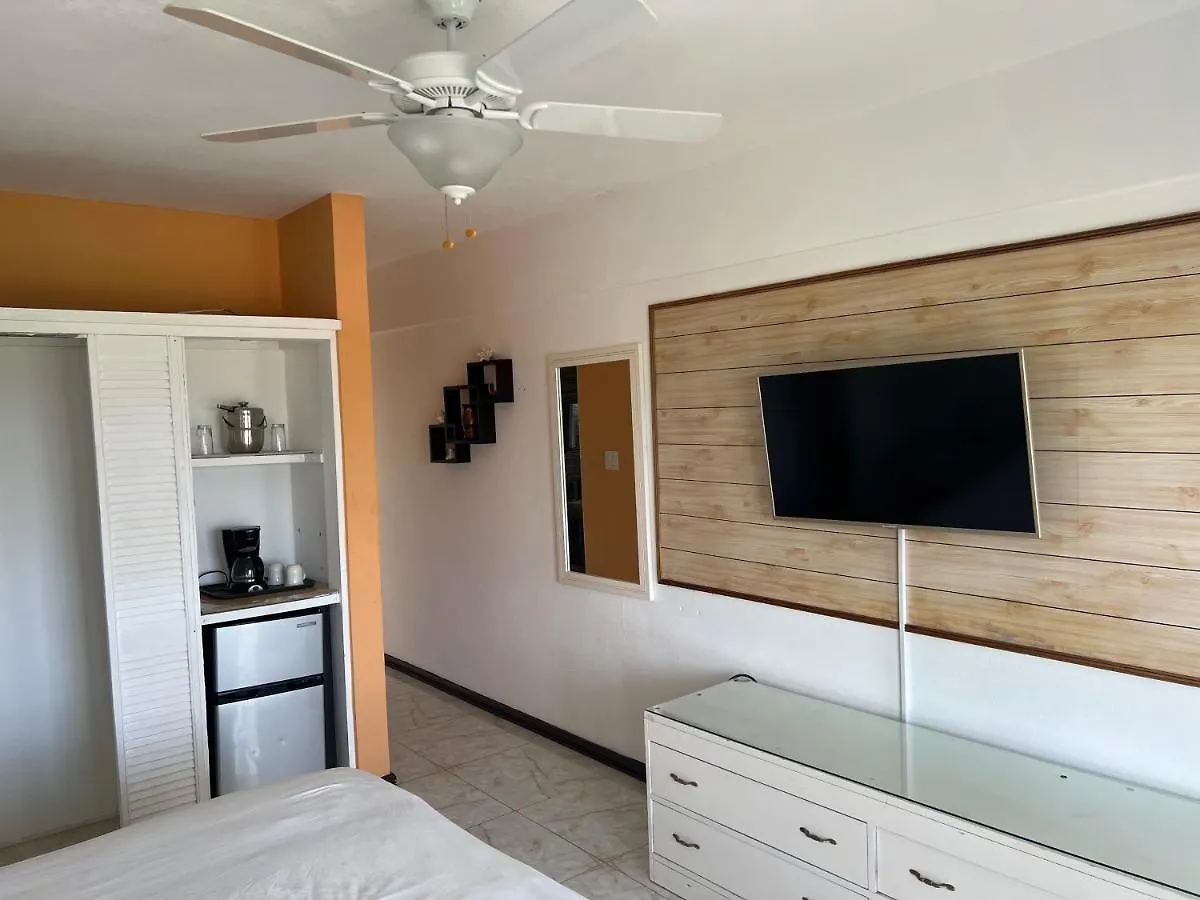 Match Resort Port Antonio 3*,