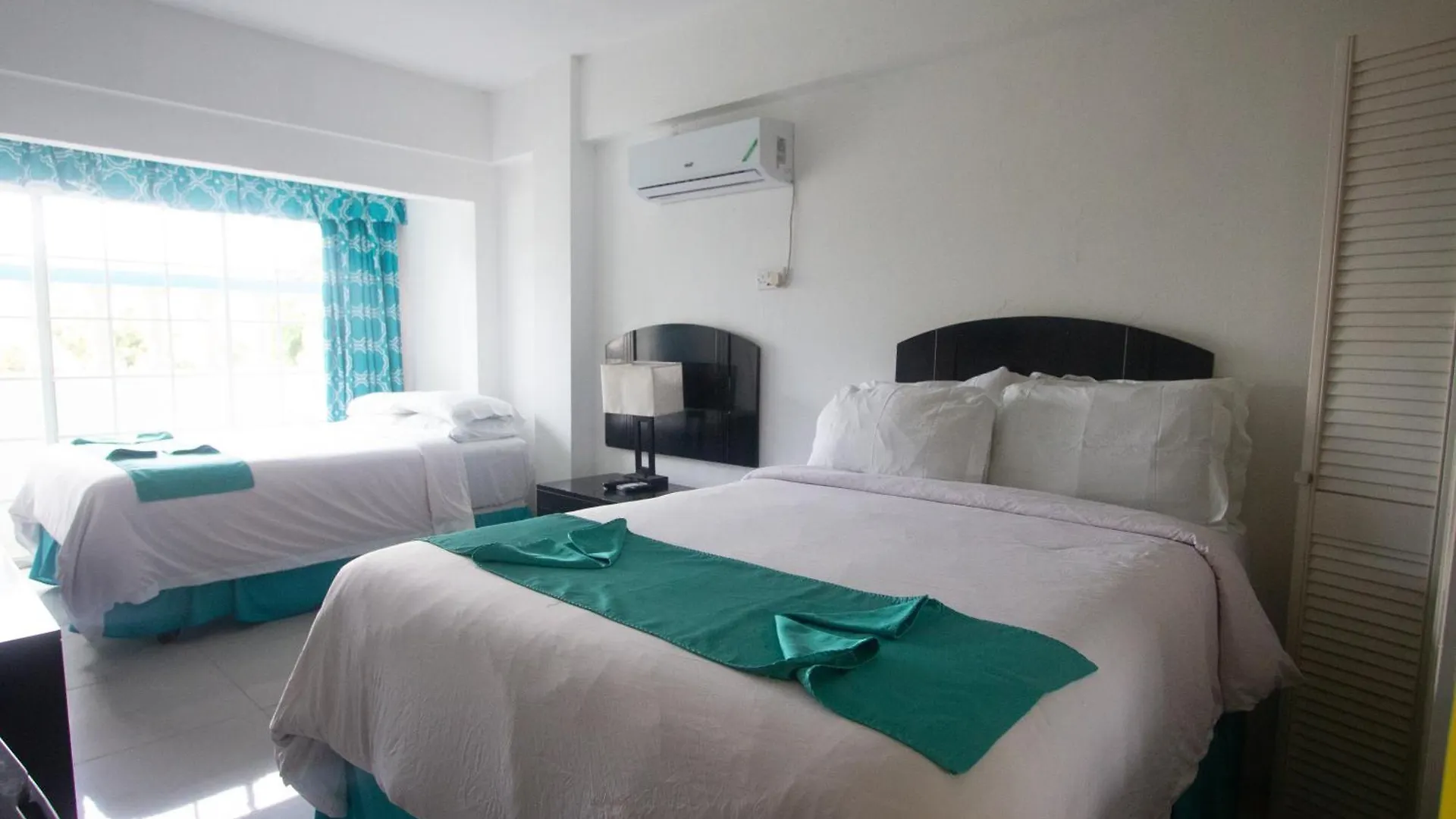 Match Resort Port Antonio 3*,